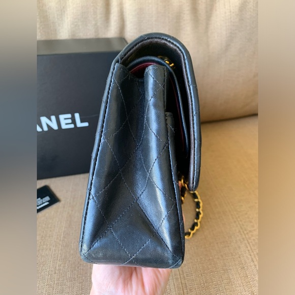 Chanel Medium Classic Lambskin Double Flap Bag AUTHENTIC - Picture 6 of 13